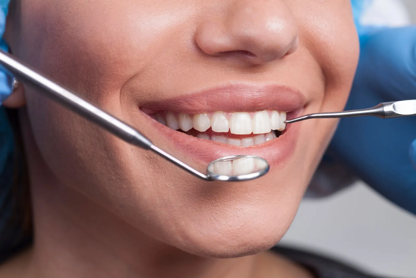 Gentle oral exam and cancer screening at Rio Hondo Dental in Downey